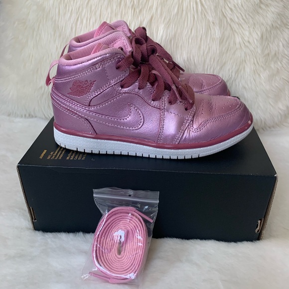 jordan 1 mid se preschool